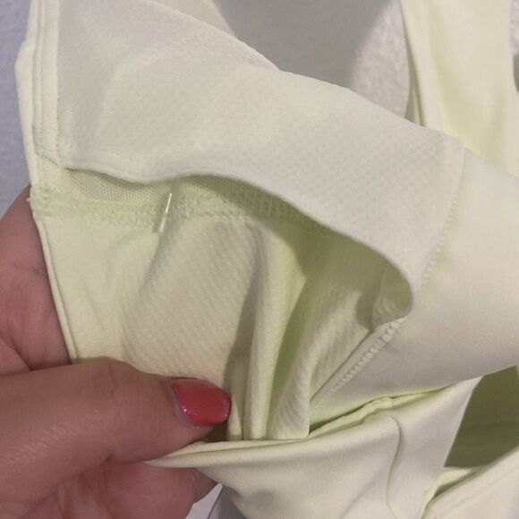 NWT- Athleta- lime sherbet colored D-DD supersonic sports bra- Size 3X - Picture 8 of 8